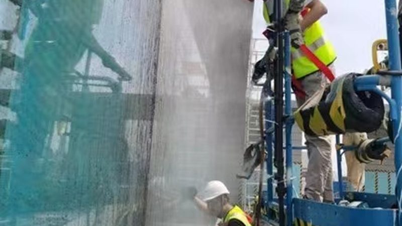 门窗五金配件安装步骤全解析**