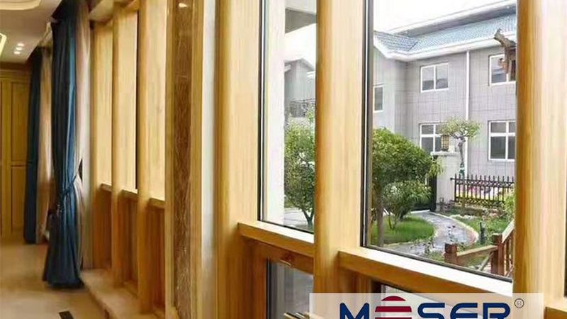 断桥铝门窗70系与80系：性能差异解析**